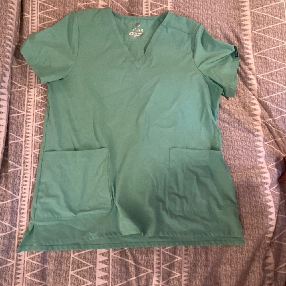 Adar Additon scrub set XL